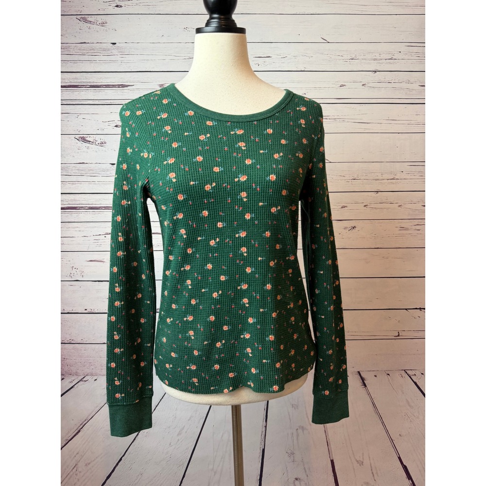 American Eagle Waffle Knit Medium Green Floral Thermal Long Sleeve Shirt Womens